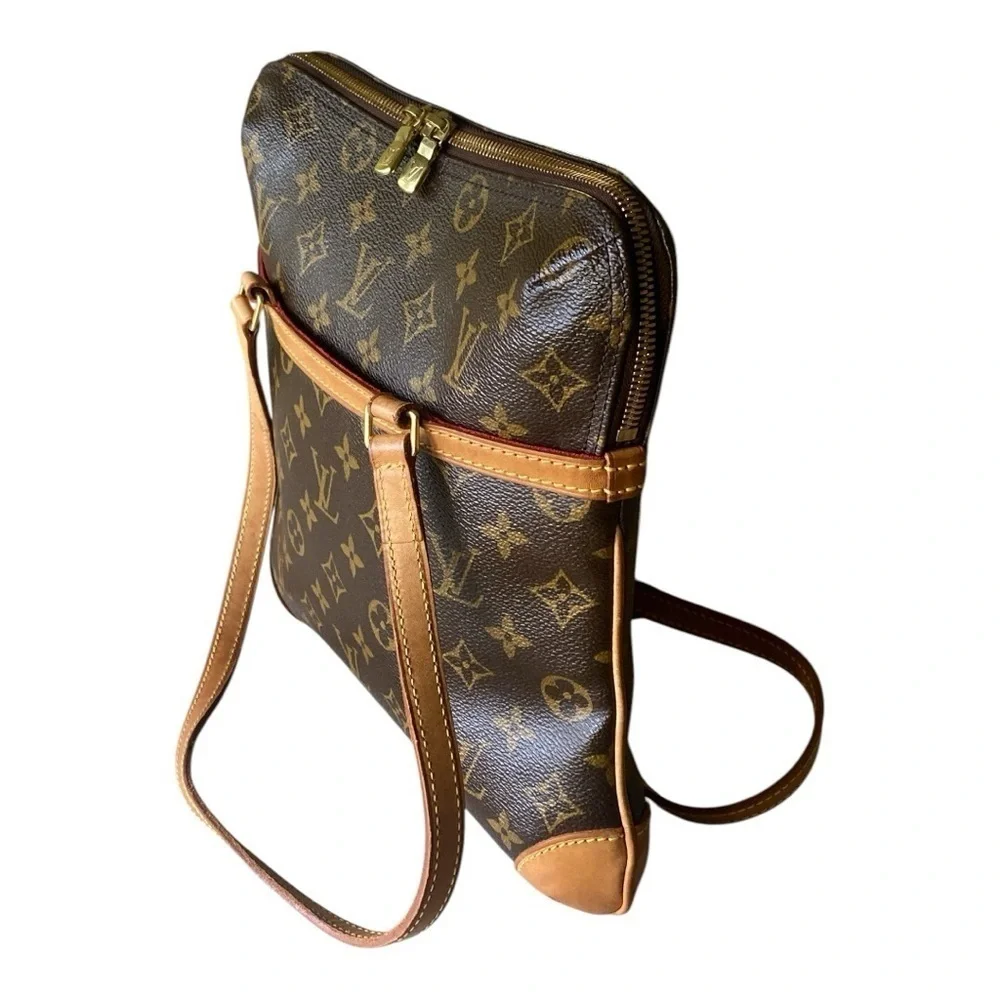Vintage Louis Vuitton Coussin GM Shoulder Bag Monogram Canvas Brown Luxury